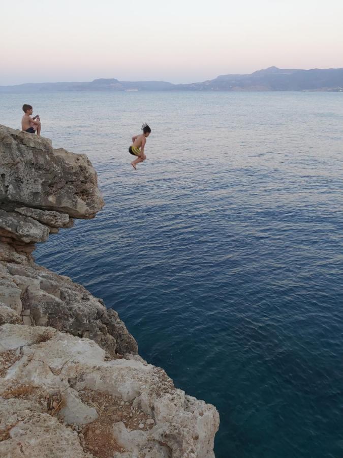 Le Grand Bleu Apartment Sitia  Bagian luar foto